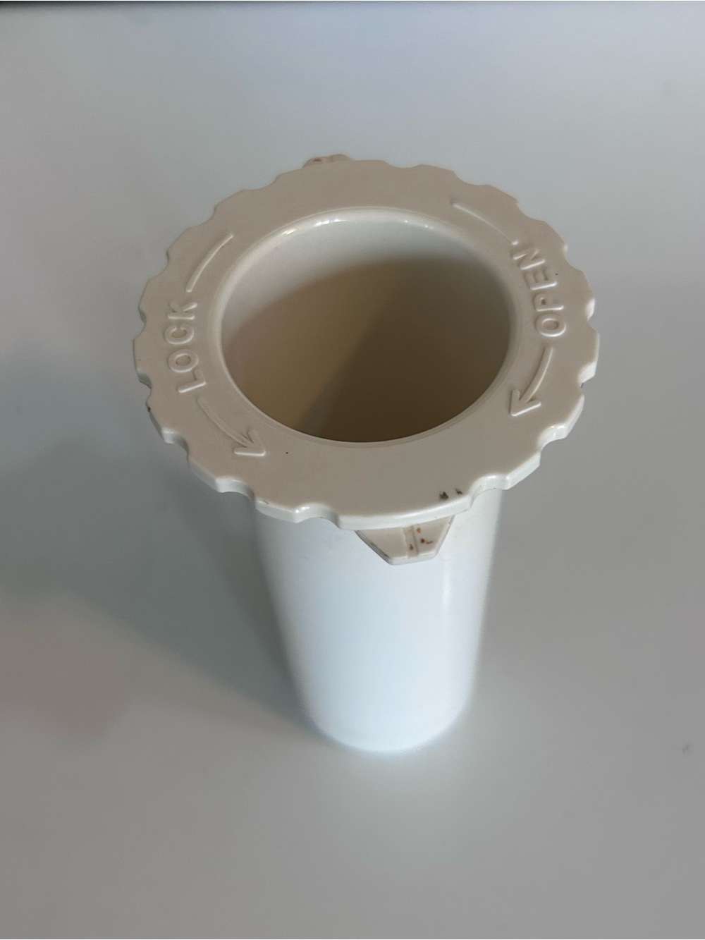 OEM Part Cuisinart ProPlus  Food Processor DLC-320B Chute Pusher ONLY Read!